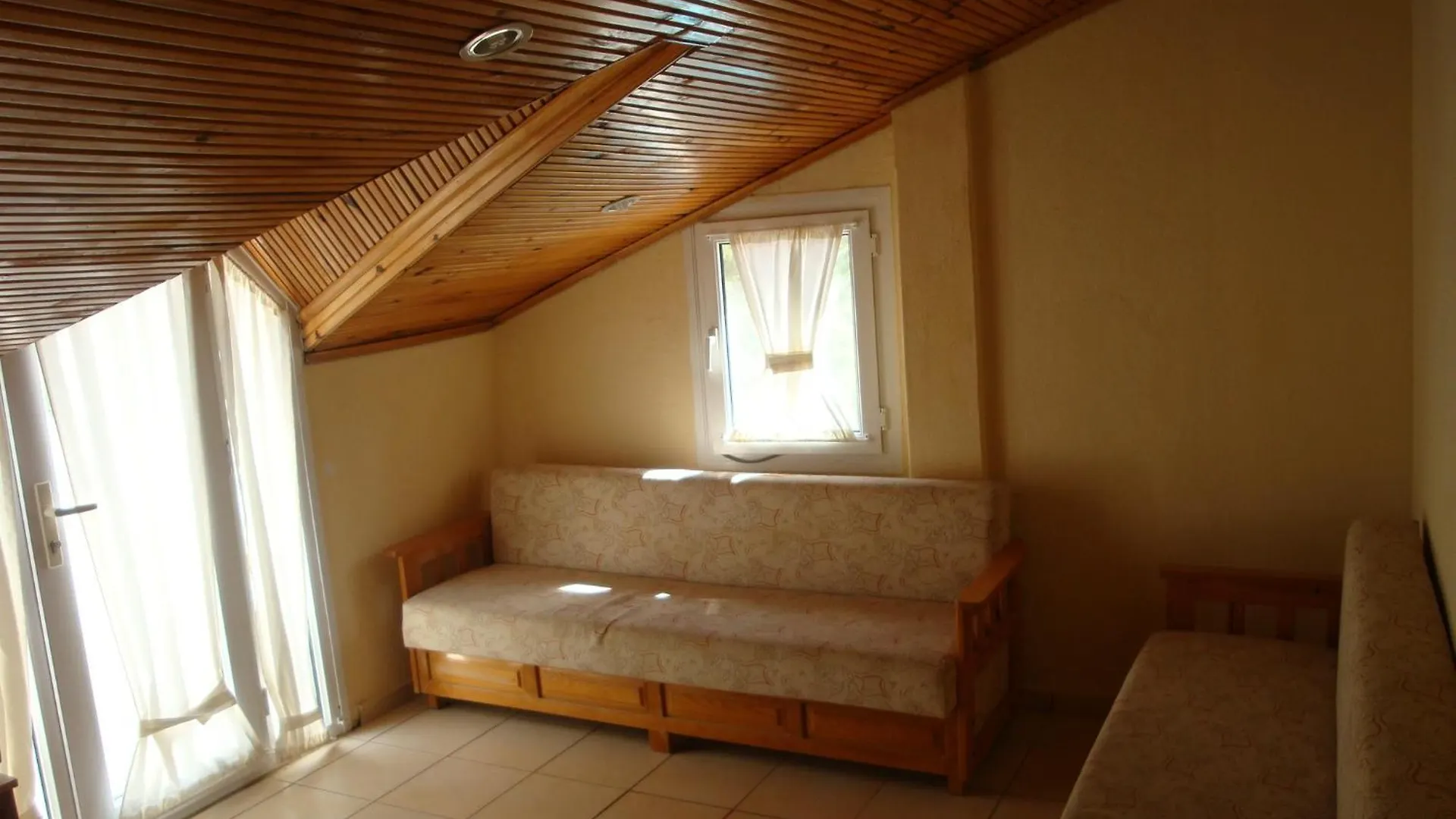 Everest Apart Hotel Oludeniz 2*,